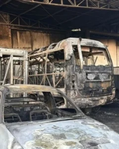 Proprietário da Mecânica Vargas abre vakinha para arcar com custos de incêndio que devastou o estabelecimento