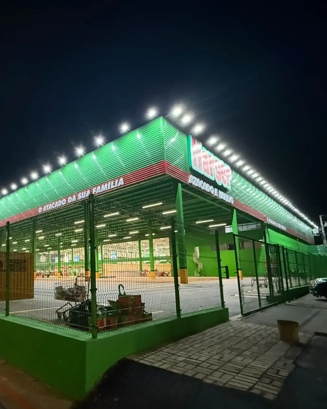 Após mega reforma, Harger reinaugura loja de Almirante Tamandaré e já prepara revitalização da filial de Araucária