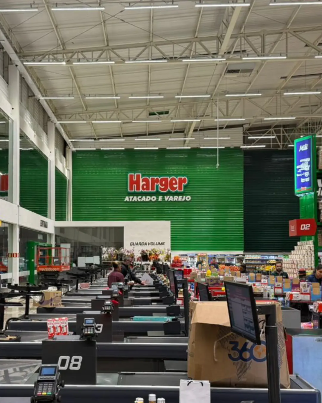 Após mega reforma, Harger reinaugura loja de Almirante Tamandaré e já prepara revitalização da filial de Araucária