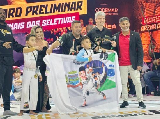 Capoeirista de apenas 8 anos é bicampeão do VMB10 no Rio de Janeiro