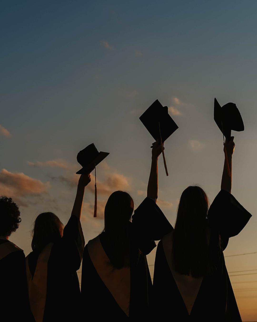 Coluna da SMAS: Empreendedoras da Beleza — 29 mulheres celebram formatura e novos caminhos