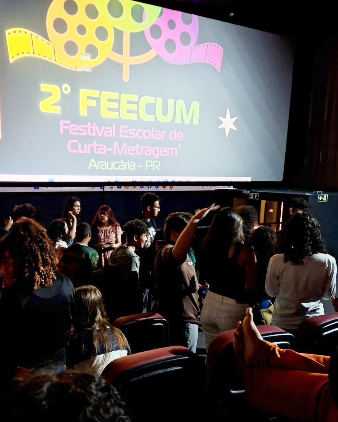 Estudantes de dez escolas públicas estão participando do 2° FEECUM