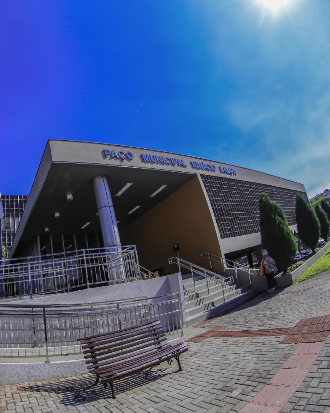 NP: Mudanças no primeiro escalão de Gustavo movimentam Prefeitura