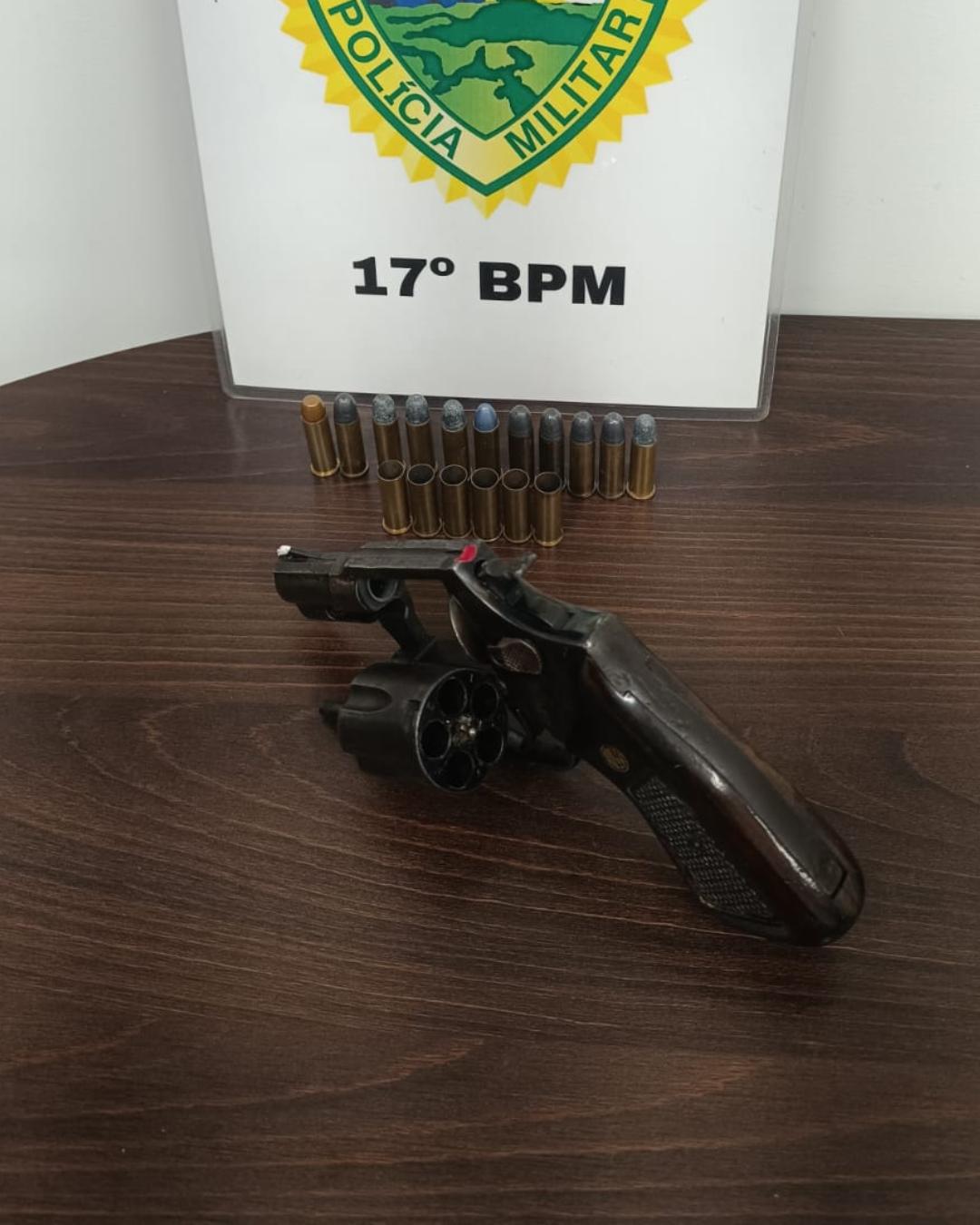 PM atende ocorrência de disparos de arma de fogo em residência e um homem foi preso