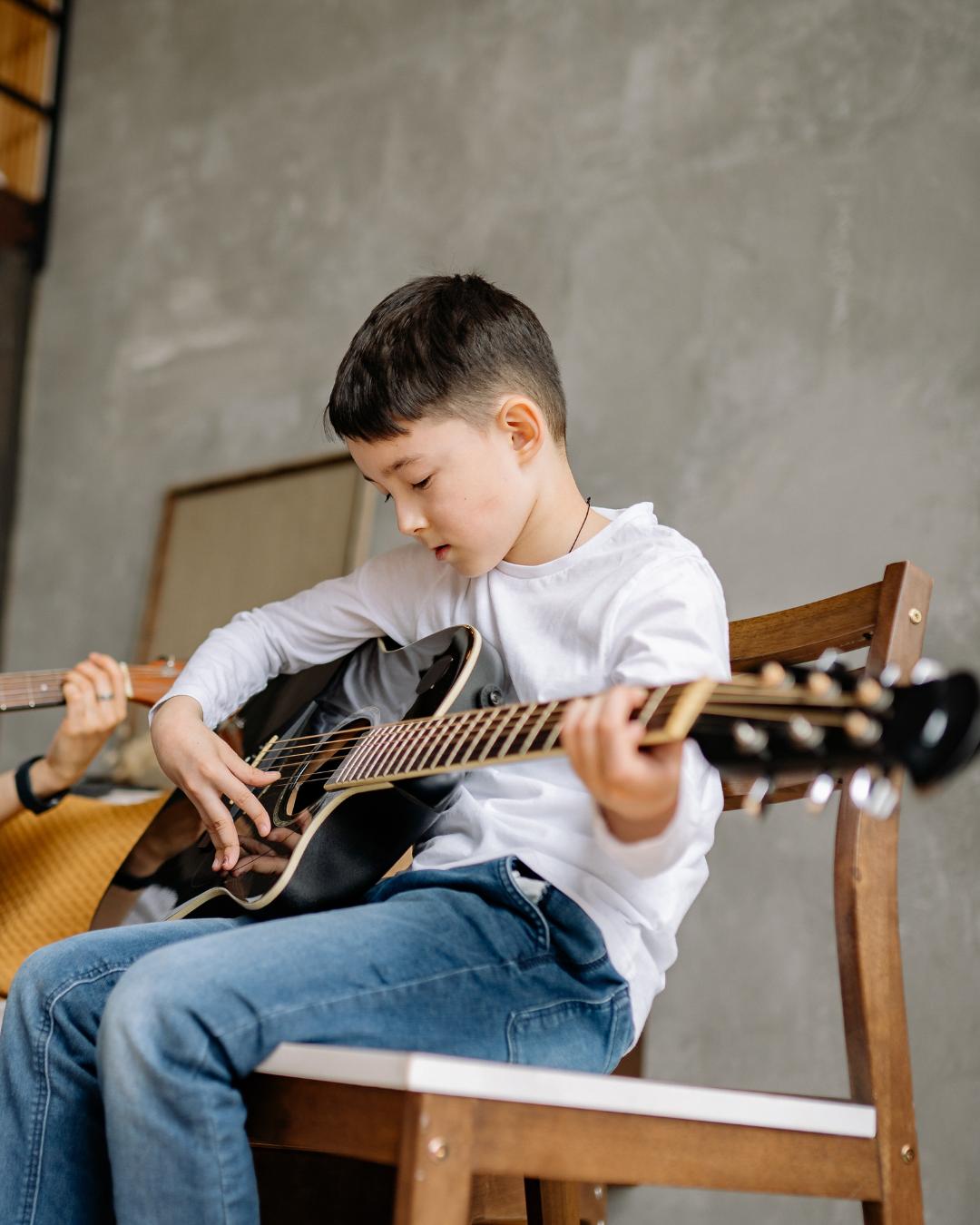 Coluna da SMED: Música e encantamento – um projeto de musicalização nos espaços educacionais