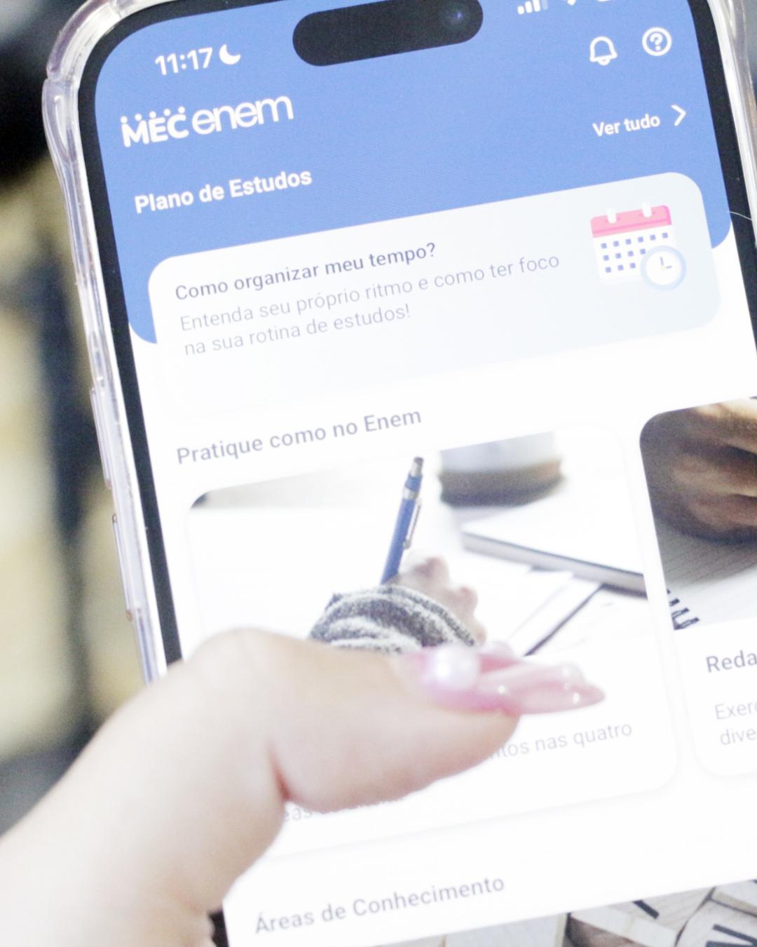 Cursinho Popular AJA diz que aplicativo ‘MEC Enem’ não substitui aulas presenciais