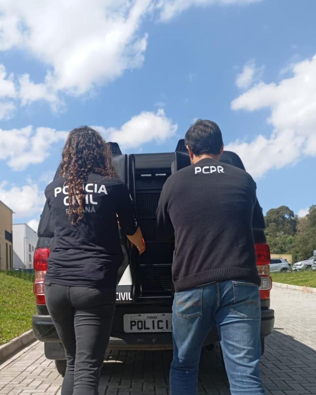 Delegacia da Mulher de Araucária prende homem em flagrante por agredir ex-esposa