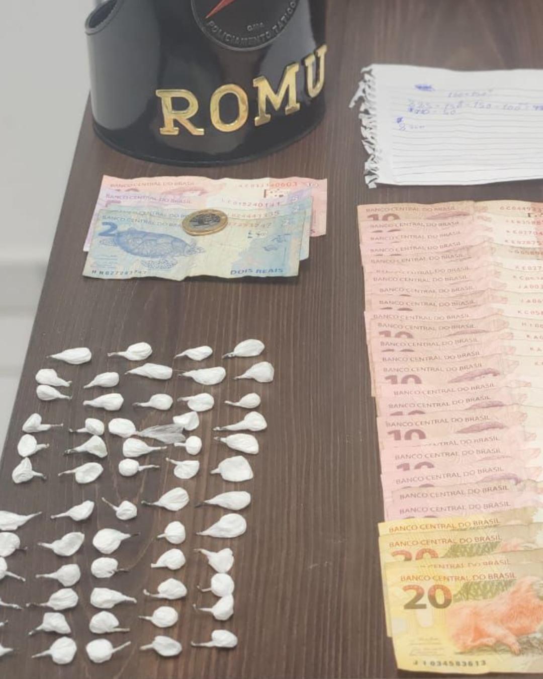 Dois homens são presos por tráfico de drogas no Capela Velha