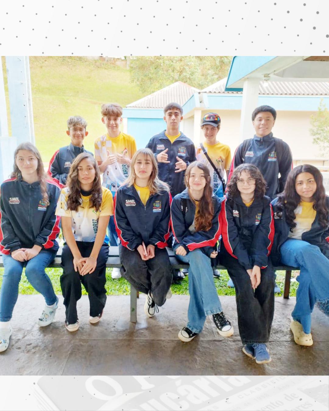 Enxadristas de Araucária se saíram muito bem nos 37º Jogos da Juventude do Paraná