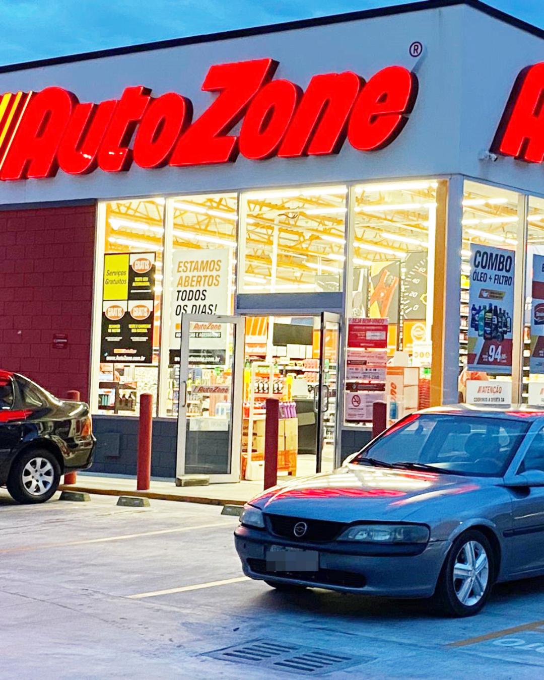 AutoZone oferece experiência completa em autopeças e acessórios para Araucária