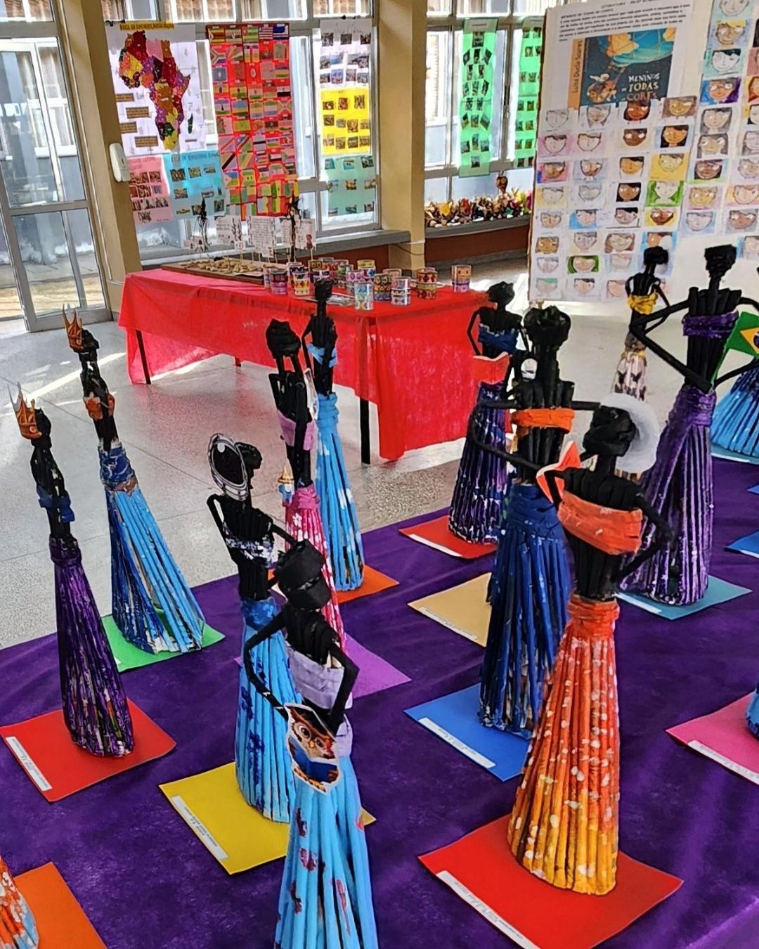 Escola Arlindo agradece aos visitantes que compareceram em exposição