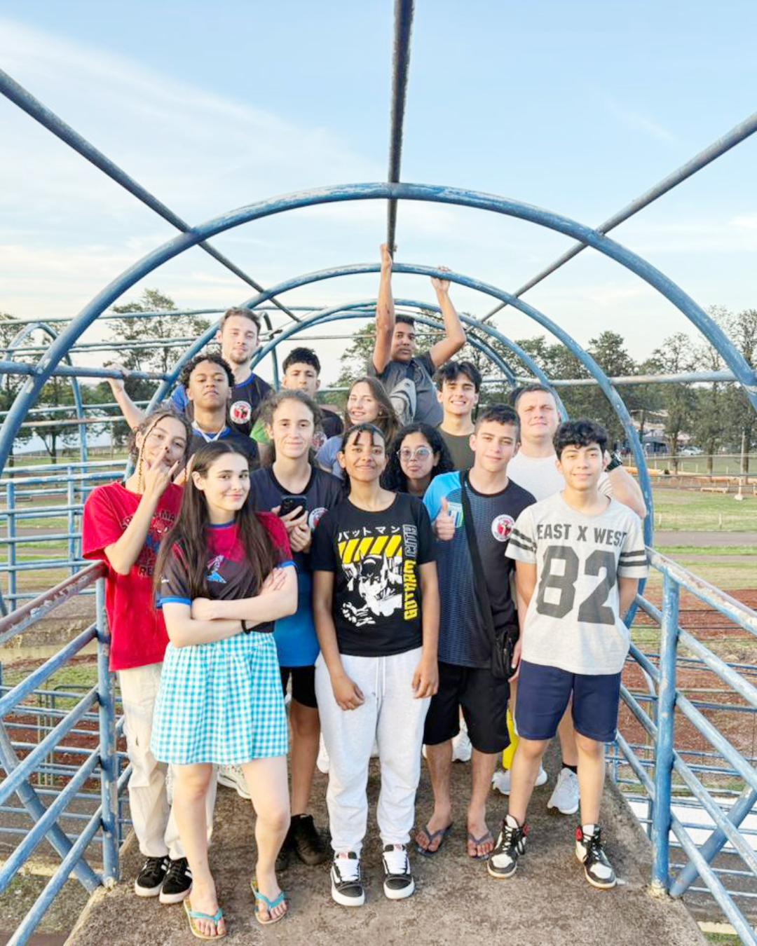 Karatê de Araucária conquista excelentes resultados no Paraná Combate em Maringá