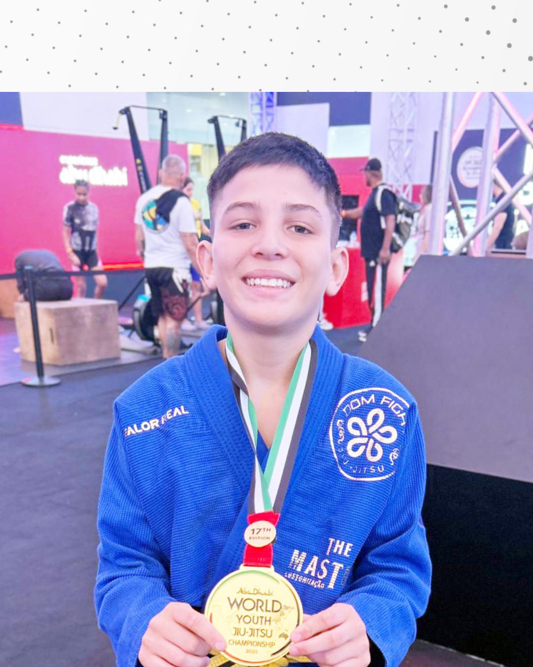 Matheuzinho sagrou-se campeão da categoria no Mundial Profissional deJiu Jitsu em Abu Dhabi