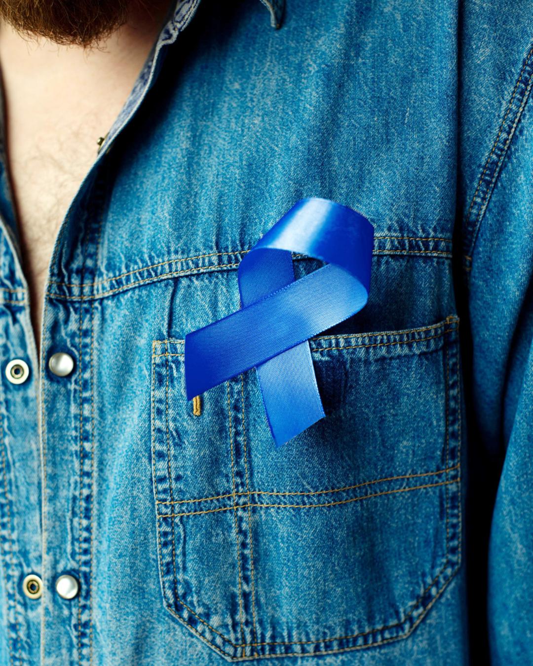 Médico orienta homens a realizarem exames para detectar e prevenir o câncer de próstata