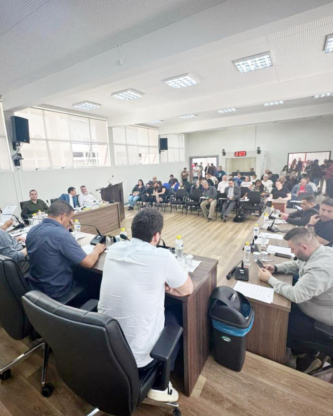 NP: Ben Hur e Ricardo Teixeira são empossados como vereadores