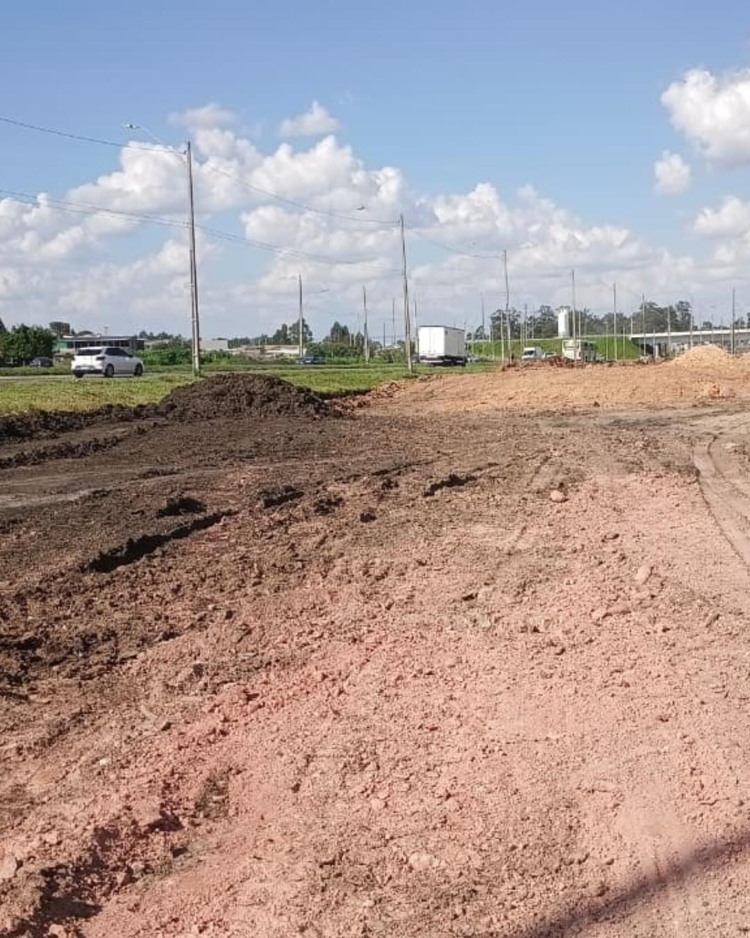 Via Araucária explica descarte de vegetação na alça de acesso para a PR 423