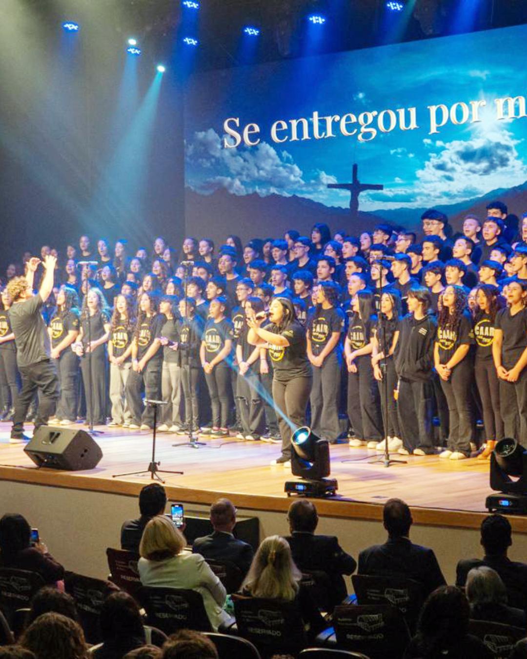 Colégio Adventista lança documentário sobre o Coral Teen CAAR