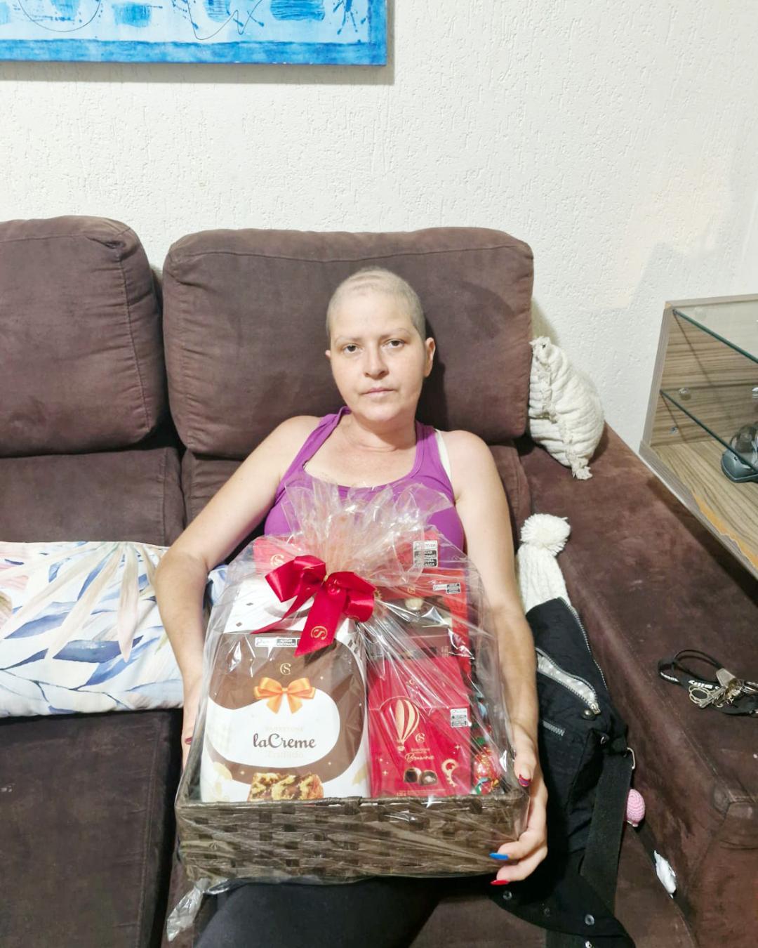 Família organiza rifa solidária para ajudar mãe de 3 filhos que tem câncer no cérebro