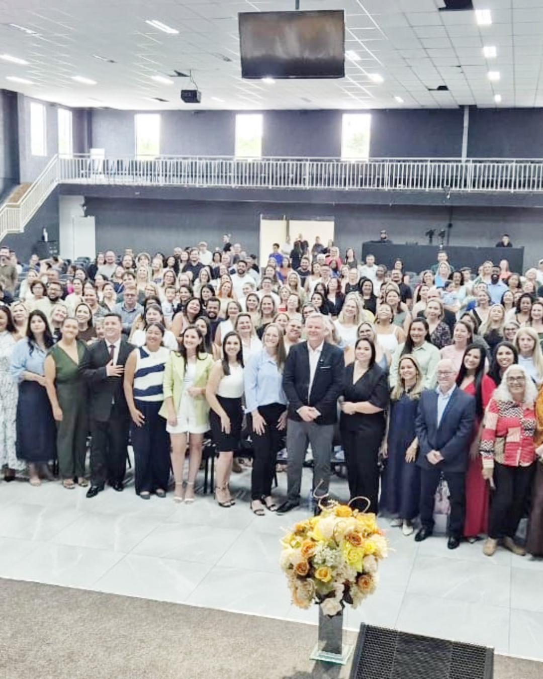 Coluna da SMED: Posse de diretores marca início da nova gestão escolar em Araucária