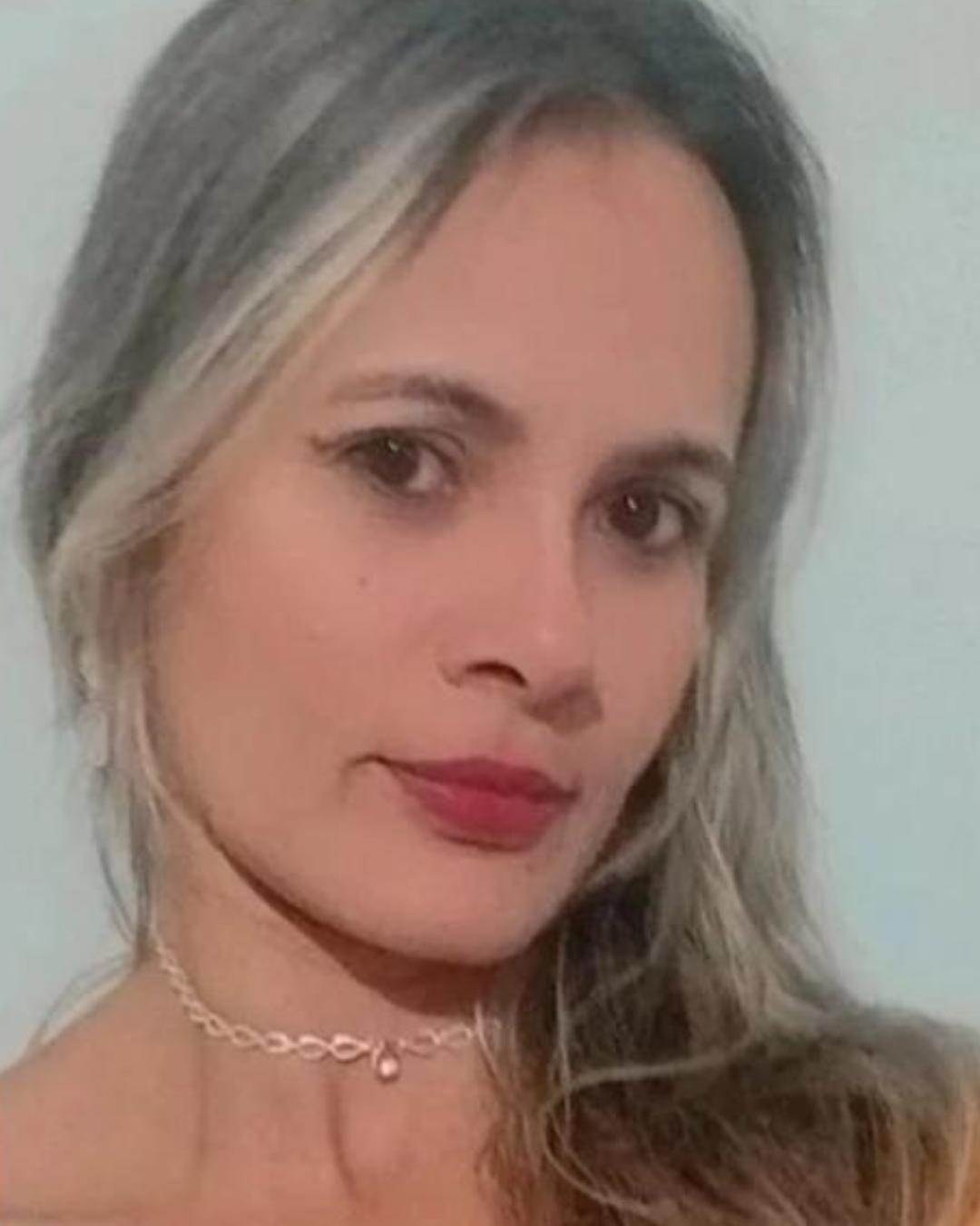 Mulher é encontrada morta dentro de apartamento no Capela Velha