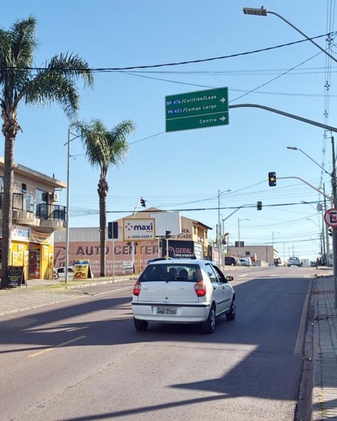 Semáforo no cruzamento das ruas Capivari e Bertolino começa a funcionar