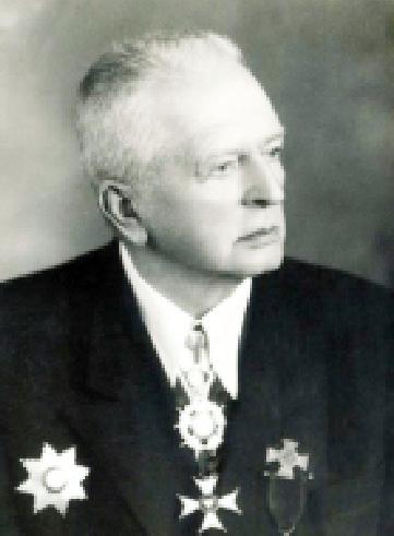 136 anos: 70 anos — Colégio Szymanski coleciona histórias que atravessam gerações