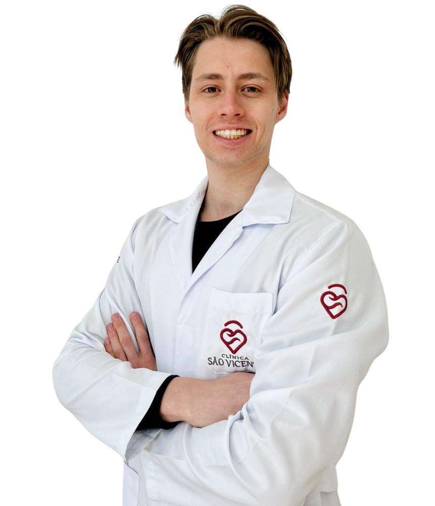 Especialista alerta para casos de infecção na barba que pode ser confundida com acne