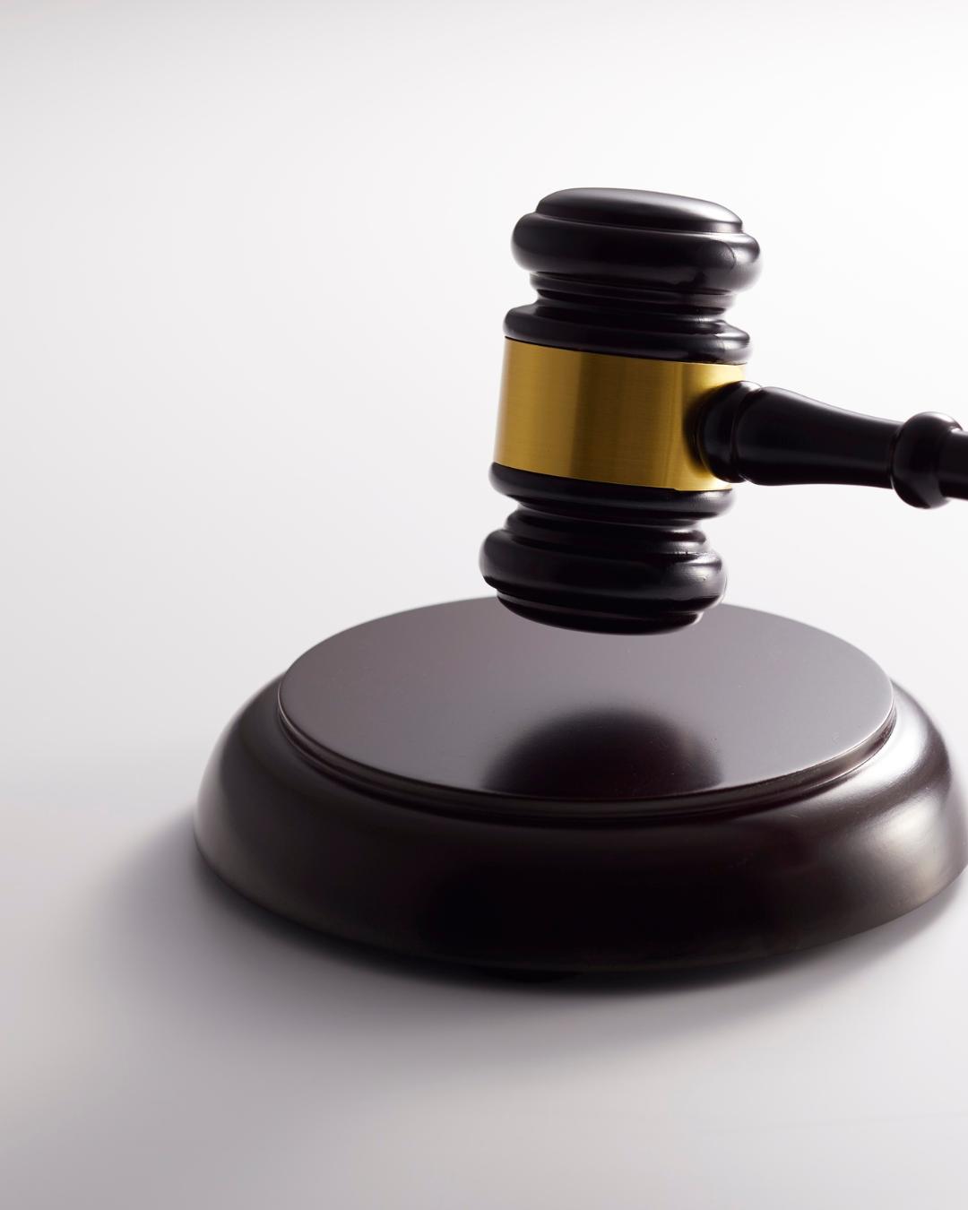 Mulher acusada de tentar matar ex-companheiro em 2016 vai a júri popular