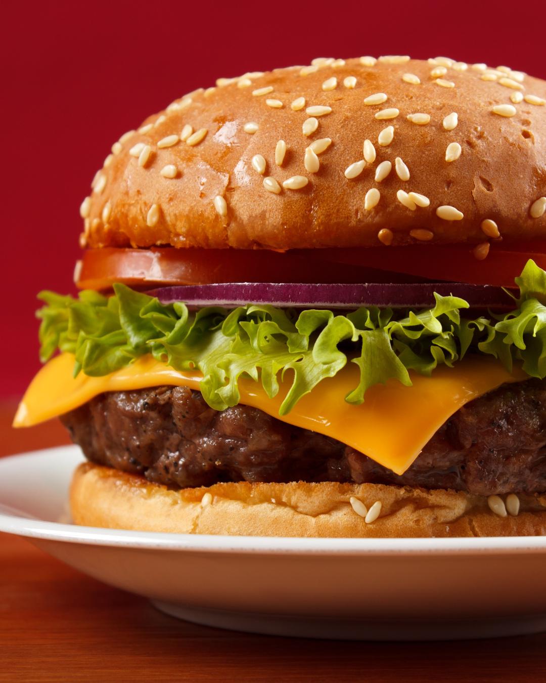 Anota aí! Quinta-feira (19) tem Hamburgada Beneficente do Grupo Somar no Kilden Viking Bar