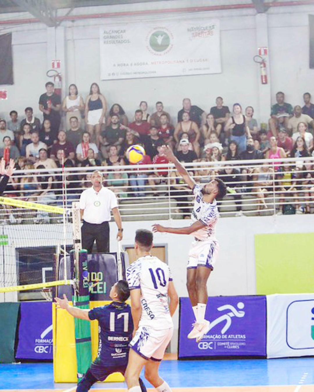 Araucária Vôlei perde 2º jogo contra o Brasília e se despede da Superliga B