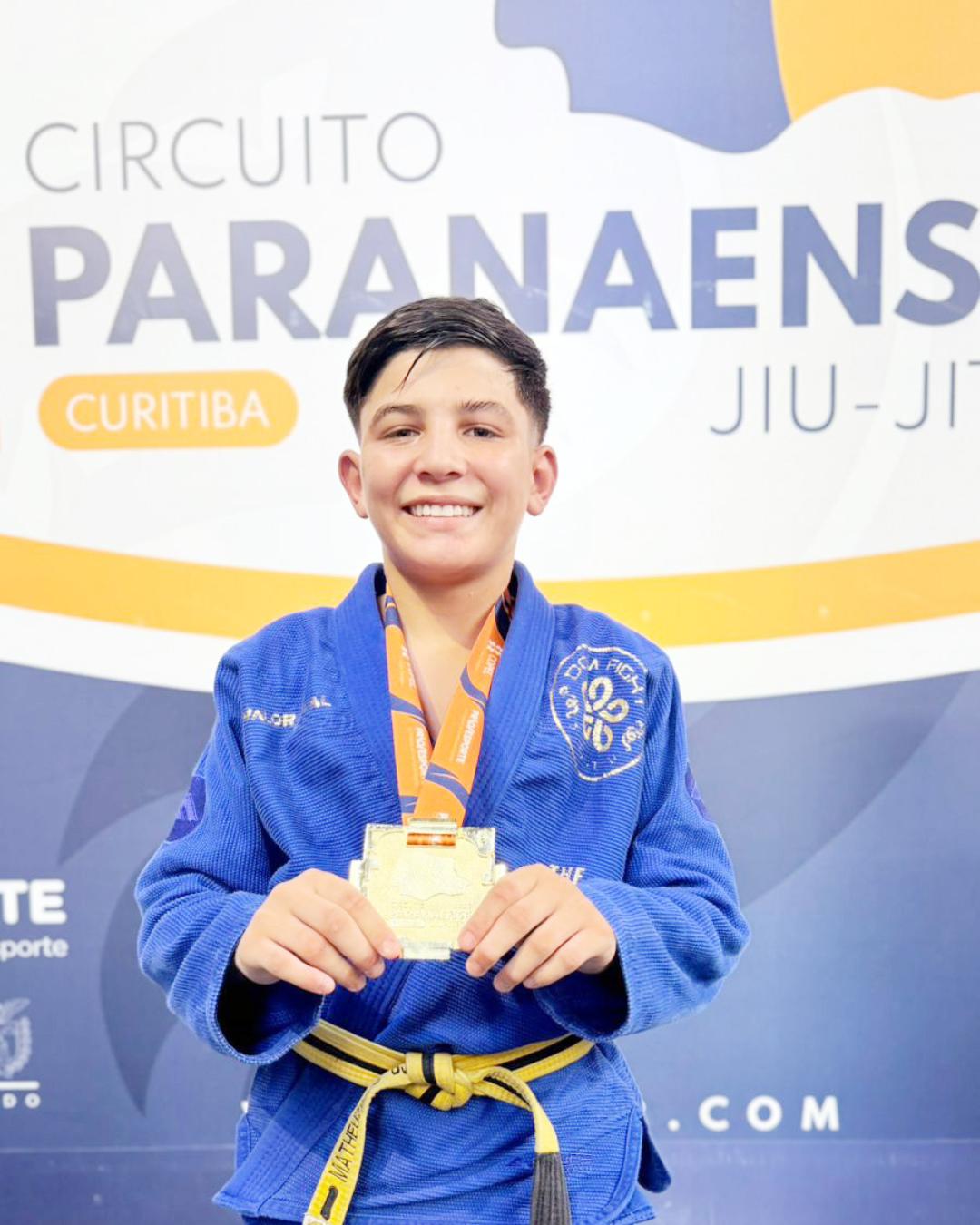 Matheuzinho é ouro na 2ª etapa do Campeonato Paranaense de Jiu-Jitsu