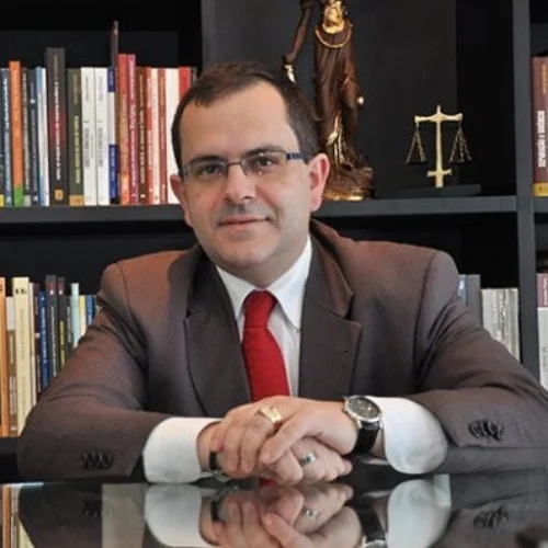 Dicesar Beches Júnior