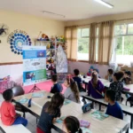 Crianças da Escola Arlindo Druszcz terão primeiro contato com o mar em ação no litoral do Paraná