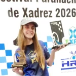 Enxadrista araucariense é campeã em dose dupla no Paranaense de Xadrez