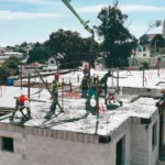 Falta de mão de obra atinge mais de 40% das construtoras e expõe novo risco às obras