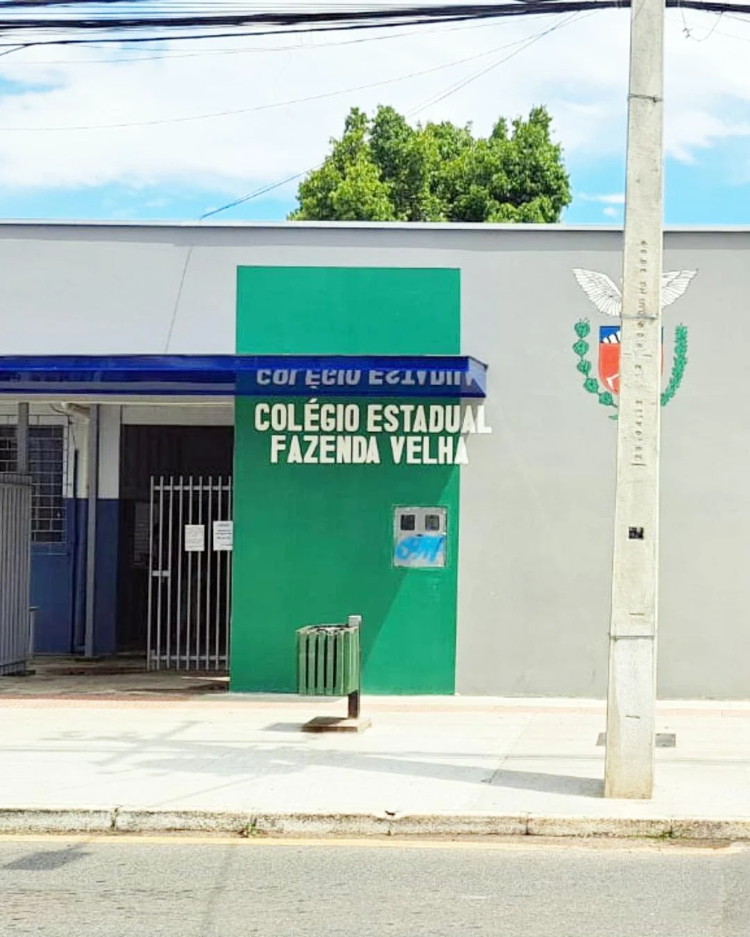 Funcionário acusado de assédio sexual em colégio de Araucária pede afastamento