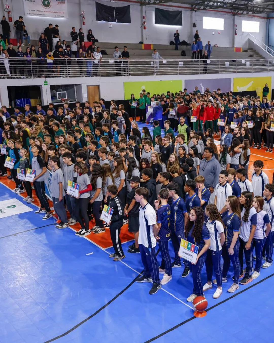 Ginásio Joval de Paula Souza recebeu cerimônia aberta dos Jogos Escolares nesta sexta-feira