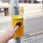 O que Araucária oferece em acessibilidade para pessoas cegas e com baixa visão?