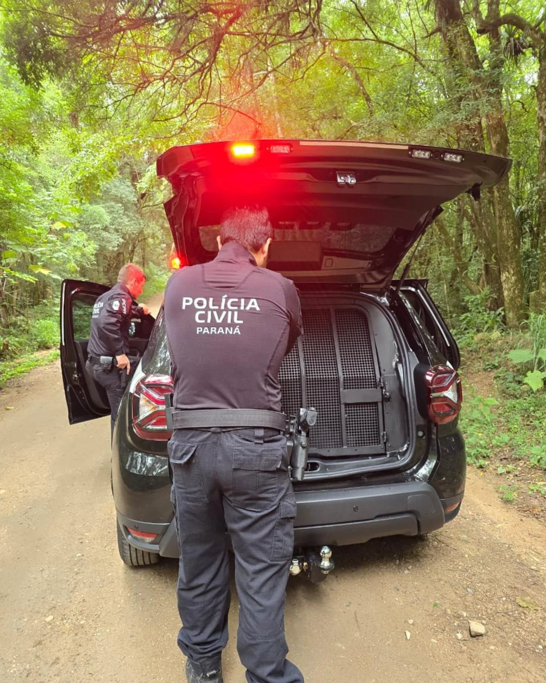 Delegacia da Mulher de Araucária prende homem que ameaçou “sentar o aço” na ex-companheira