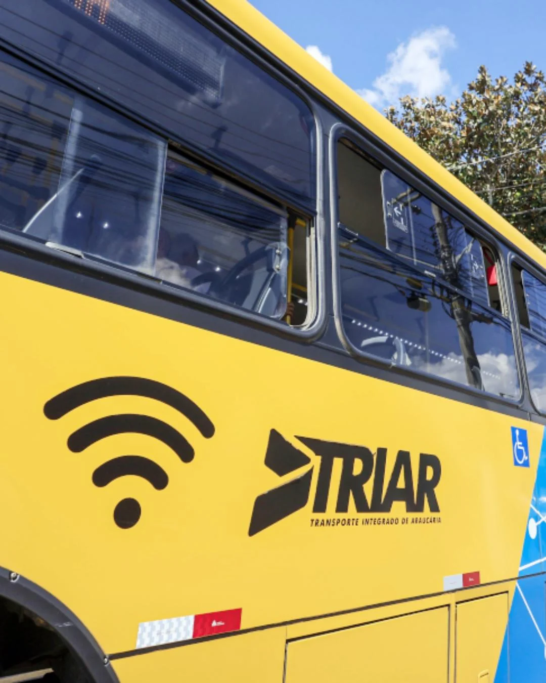 Linha de ônibus Santa Regina começa a passar em frente à UBS Santa Mônica