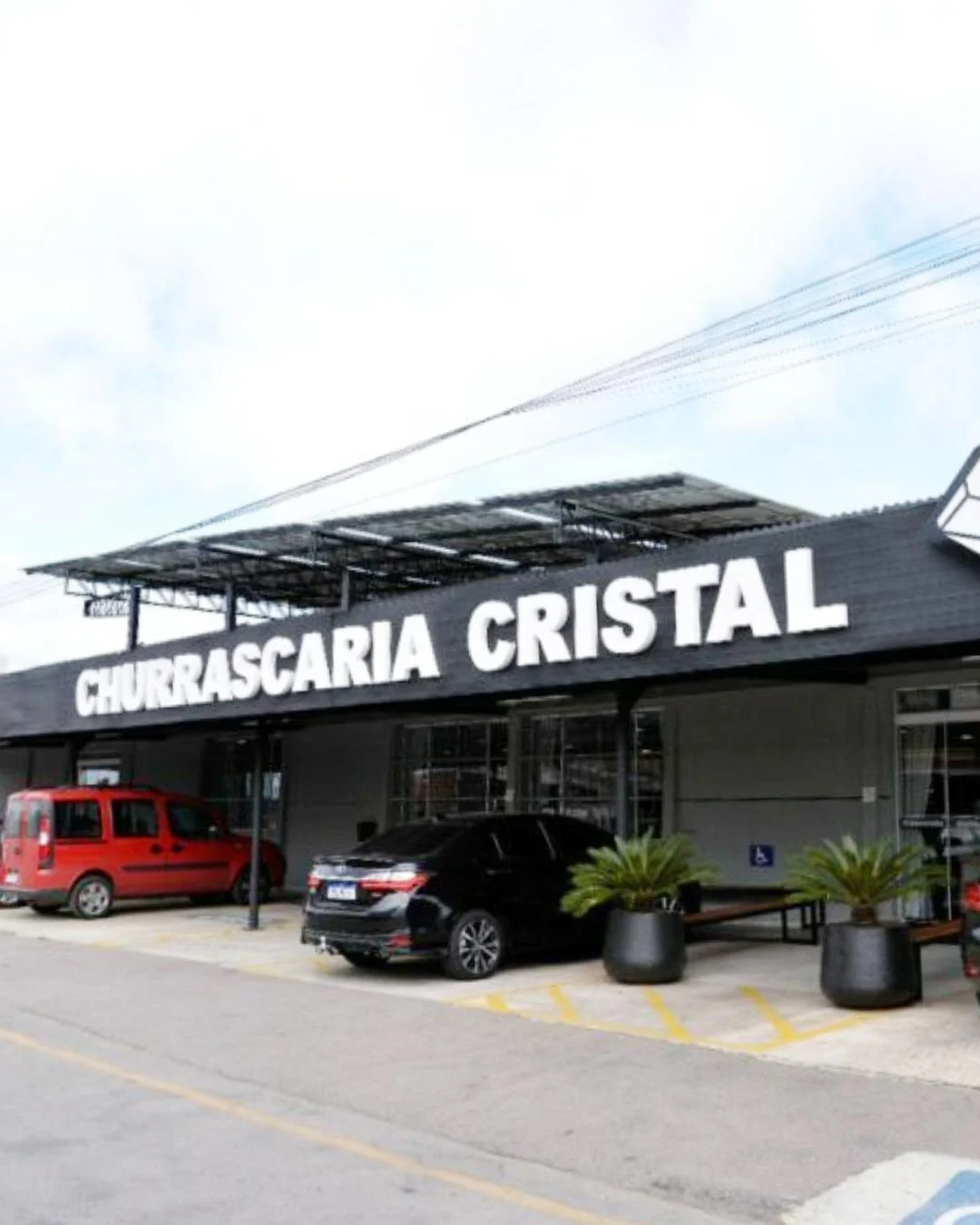 Churrascaria Cristal lança "Noites Quentes" com buffet de sopas, fondue e transmissão dos jogos da Copa do Mundo