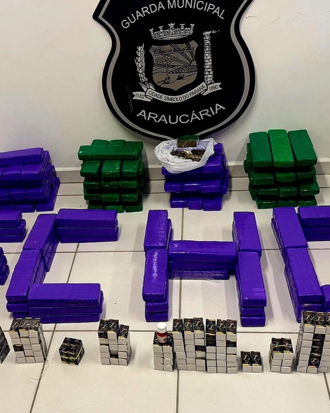 GMA aprende 90kg de maconha e outras substâncias em ocorrência que envolveu Araucária, Curitiba e SJP