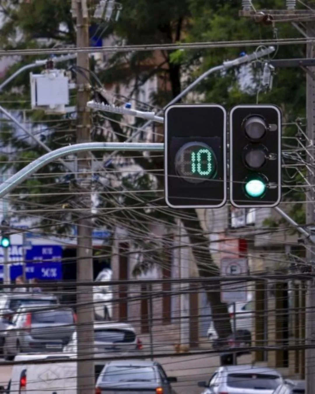 Coluna do Trânsito: Respeito à sinalização de trânsito