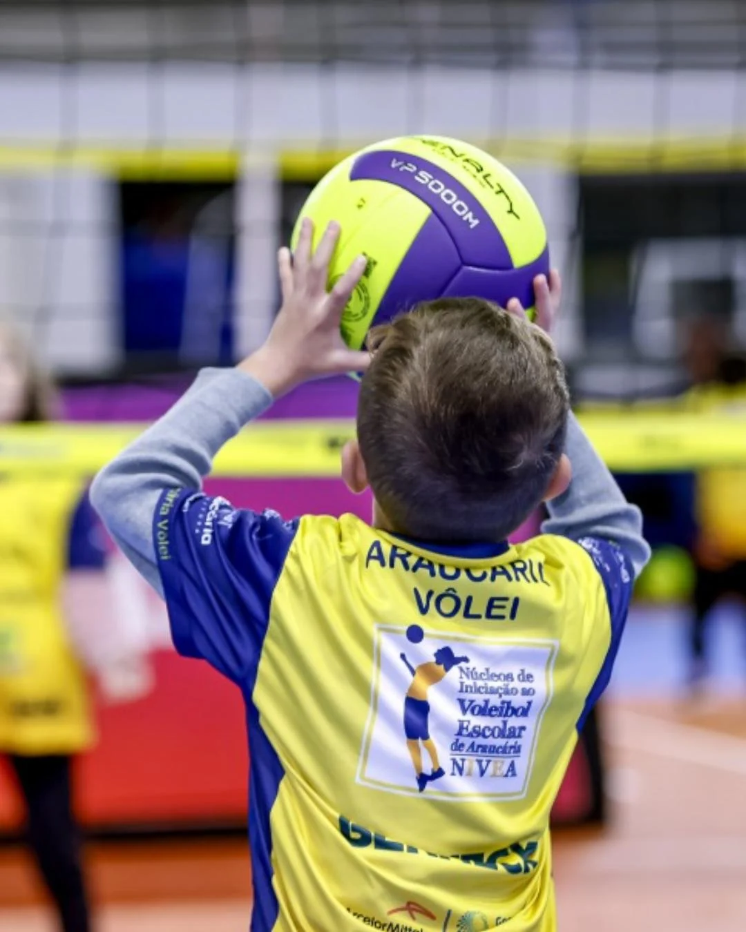 Festival Nivea de Voleibol terá disputas finais no sábado (11) no Ginásio Joval