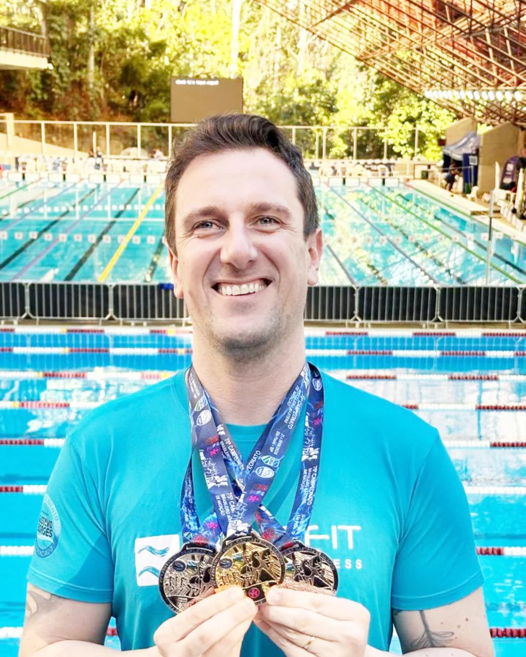 Lucas Zital arremata três medalhas no Campeonato Brasileiro Masters de Natação