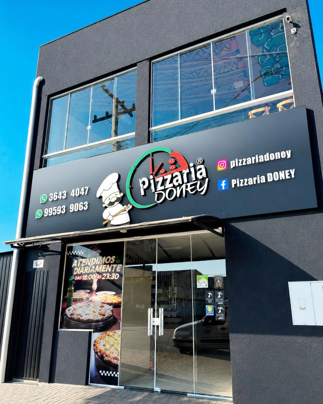 Pizzaria Doney comemora oito anos de atuação em Araucária com promoções para os clientes