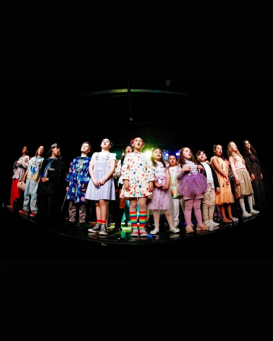 Teatro da Praça recebe musical "O Pulso que Desfez o Silêncio" neste sábado (11)