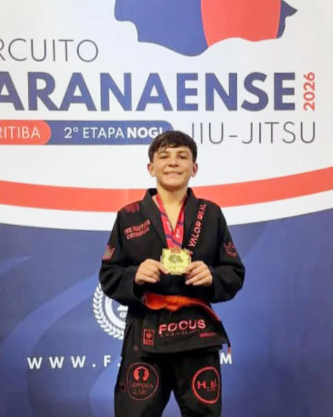 Matheuzinho vence no Circuito Paranaense e agora vai lutar no Floripa Open Kids Internacional