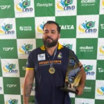 Time do araucariense Ed Casagranda é campeão invicto do Brasileiro de Paravôlei
