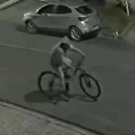 Homem invade condomínio e rouba bicicleta e controle do portão no Cachoeira